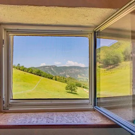 Holiday home Le Cedre - Rsb100 By Interhome